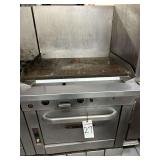 36in Southbend Gas Flat Top with Oven