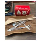 Lot with Wooden Tray and Nikko Set