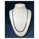 19ï¿½ï¿½ 14K White Gold Herringbone Chain Necklace