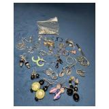 Jewelry Lot of Earrings, Brooches, Pins, and Loose