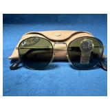 Ray-Ban Round Metal Gold Sunglasses with G-15 Lens