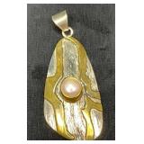 Metal Pendant Featuring Pearl, Marked 3j325