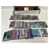 280 MLB Baseball Cards with Numbered and Parallel
