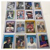 16 MLB Rookie Baseball Cards