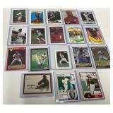 18 Ozzie Smith MLB Baseball Cards