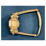 Geneva De Luxe 17-Jewel Womenï¿½s Wristwatch
