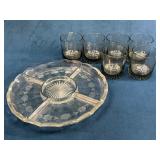 100 Pipers Scotch Whiskey Glasses and Glass Divide