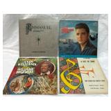 4 Vinyl Records Featuring Christmas Music by Vario