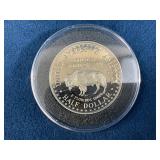 .999 Silver Coin Featuring Mount Rushmore and Buff