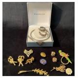 Costume Jewelry with Bracelet and Earrings Set in