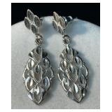 14K White Gold Dangle Earrings with Intricate Desi