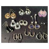 Fashion Earrings in Mixed Styles and Materials