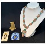 Jewelry and Accessories Lot: Seashell Necklace, Pe