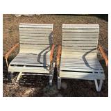 Vintage Outdoor Metal and Wood Slatted Lounge Chai