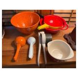 Kitchen Colanders, Citrus Juicers, and Strainers