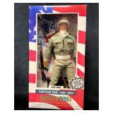 Vietnam War Soldiers of the World Color Guard Figu