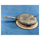 Cast Iron Hinged Waffle Iron with Base and Handle