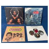 4 Vinyl Record Albums Featuring The Supremes, Smok
