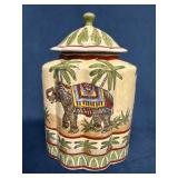 Lidded Chinese Vessel Featuring an Asian Elephant