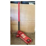 Pittsburgh 3-Ton Low Profile Hydraulic Floor Jack