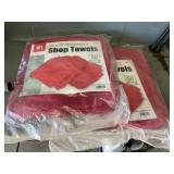 100 Red 14x13-Inch Mechanic's Shop Towels