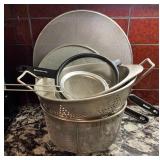 Kitchen Strainers and Colanders