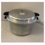 Large Aluminum Pressure Cooker Without Pressure Re
