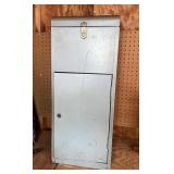Metal Lock Cabinet with Top and Bottom Compartment
