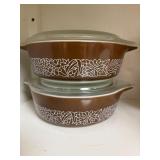 Two Pyrex 471-B Glass Casserole Dishes with Lids