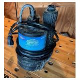Superior Pump Model 91250 Submersible Pump, 1/4 HP