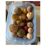 Decorative Rattan and Twine Sphere Ornaments