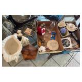 Miscellaneous Decor and Decorative Items