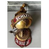 Schlitz Beer Globe Lady Wall Sconce Light Featurin