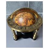 Small Decorative Crafts Inc.ï¿½ Brass Globe with Zod