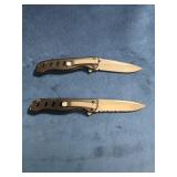 Gerber Folding Knives with Partially Serrated Blad