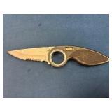 Gerber USA Folding Knife with Thumb Lock Mechanism