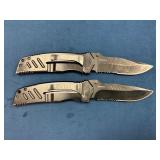 Gerber Folding Knives with Partially Serrated Blad