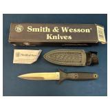 Smith & Wesson Fixed Blade Knife with Sheath and B