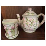 Style-Eyes by Baum Bros Teapot and Lady Jayne Ltd