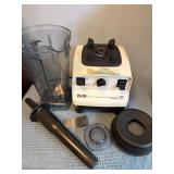 Vitamix Blender with Accessories, Classic White Ba