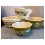 Four Pyrex Mixing Bowls in Spring Blossom Pattern