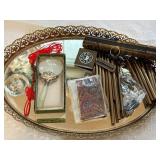 Decorative Set with Mirror Tray, Wind Chimes, Magn