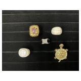 Five Assorted Rings, Including Size 9 and Turtle R