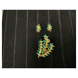 Handcrafted Beaded Brooch and Earring Set with Gol