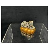 Gold and Rhinestone Leopard Figurine on Hinged Bas