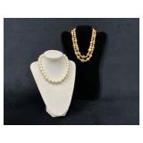 Two-Strand Necklace Set Featuring Pearlescent Bead