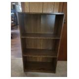 Particle Board Bookshelf 21'x41'x9.5'