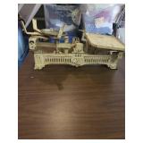 Cast Iron Countertop Balance Scale