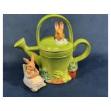 Schmid Beatrix Potter Peter Rabbit Teapot and