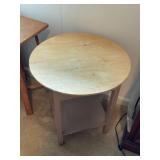Round Wood Side Table, 22 Inch Diameter